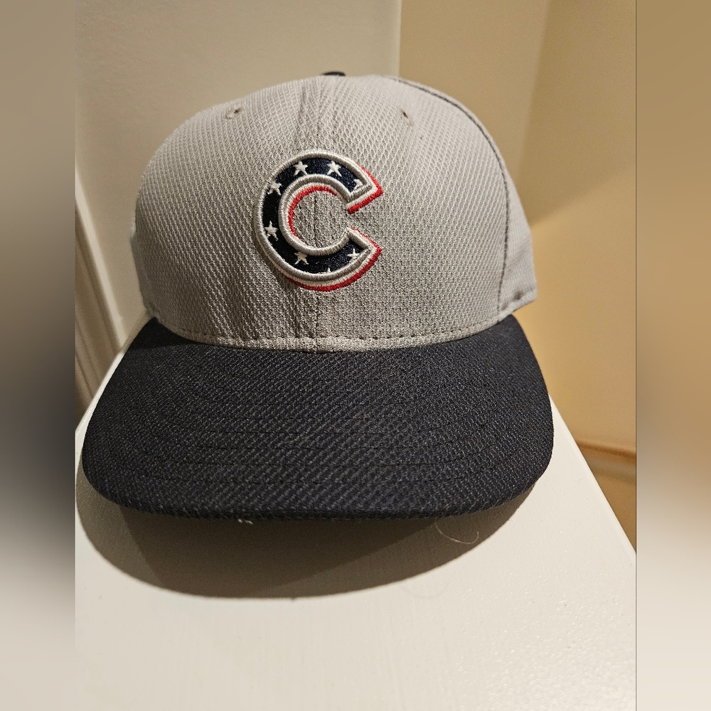 Chicago Cubs Stars and Stripes New Era 59Fifty Fitted Hat Size 7 1/8